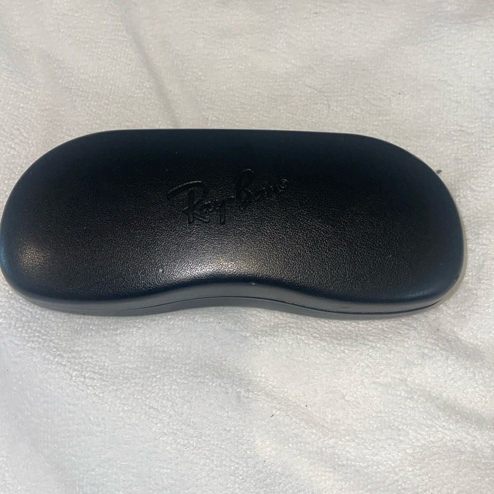 Ray Ban Hard Shell Eyeglass Case w/ cloth